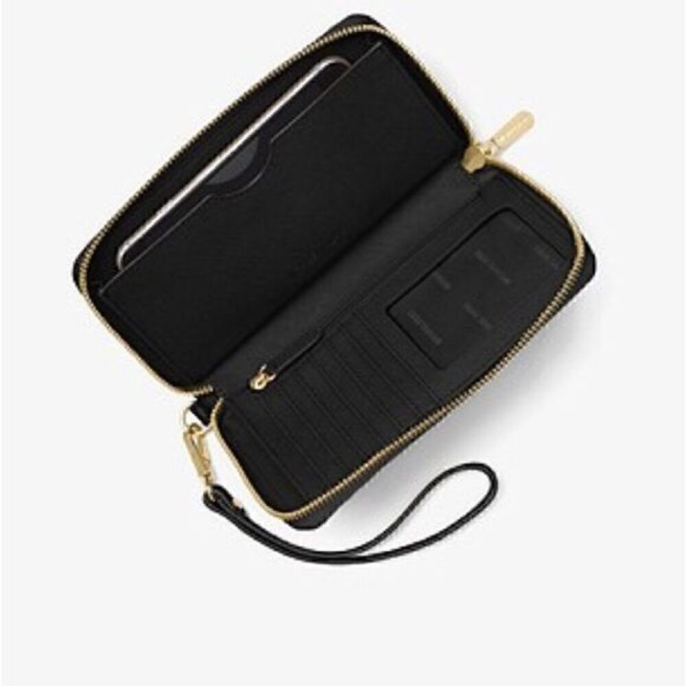 Michael Kors Jet Set Travel Wallet Wristlet Black Leather Smartphone